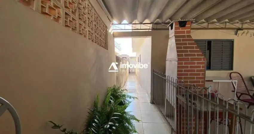 Casa à venda com 03 dormitórios sendo 1 suíte , no Jardim Europa em Santa Bárbara d'Oeste/SP