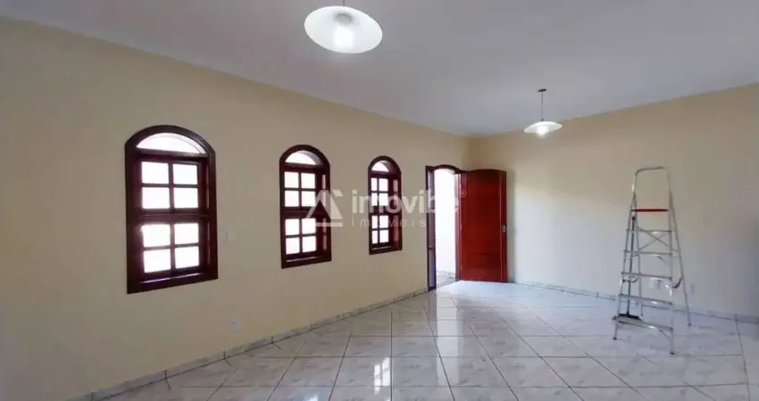 Casa com 3 Dormitórios,144 m², com Garagem- Jardim São Roque - Americana