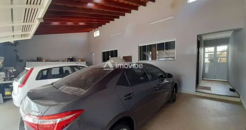 Casa a venda com 03 dormitórios no bairro Souza Queiroz- Santa Bárbara D´Oeste/SP