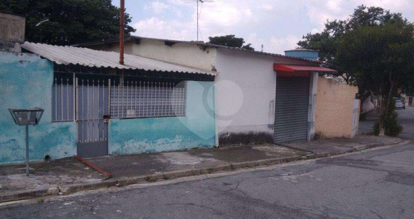 Atenção Investidores imovel com tres casas somando renda de 3mil mensal