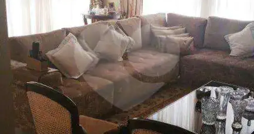 Alto de Santana!!! Apartamento de Alto Nível!!! 260 Metros de Área Útil Abaixo do Valor!!!