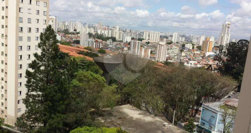 Vitória Régia apartamento abaixo do valor em estado de novo nada a fazer é entrar e morar