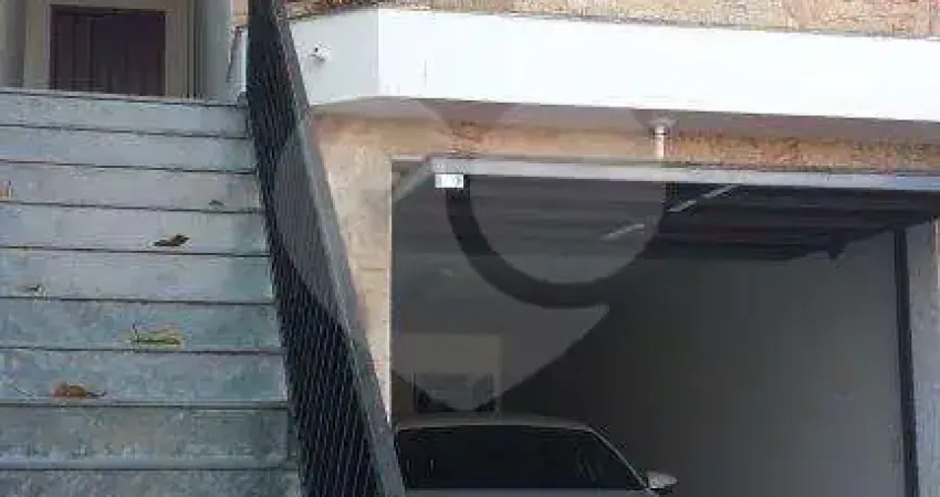 Sobrado maravilhoso com tudo amplo equipado com ar-condicionado e espaço para fazer piscina!!