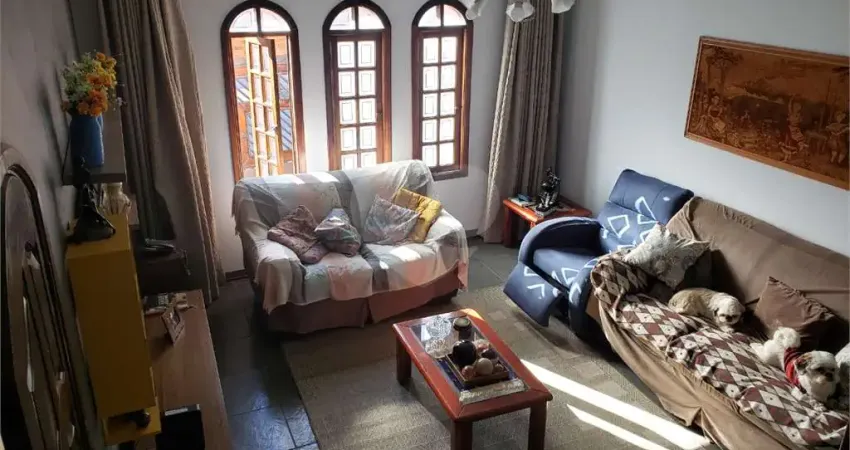 Casa com 3 quartos à venda na Rua Dragões da Independência, 256, Vila Gustavo, São Paulo