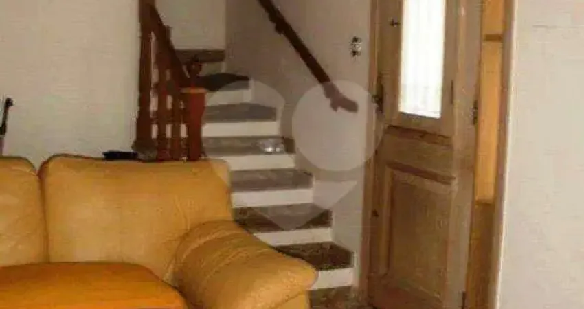 Casa com 3 quartos à venda na Rua Alice Barros Castilho, 283, Tremembé, São Paulo