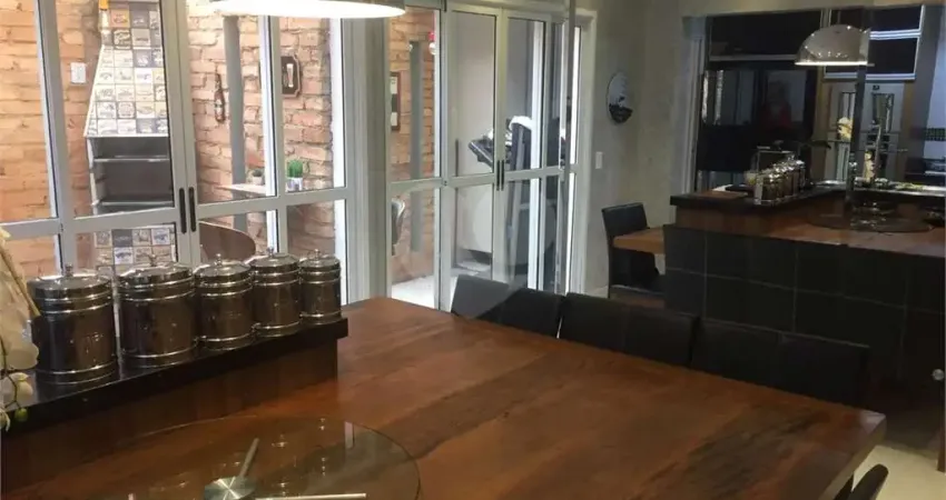 Casa em condomínio fechado com 3 quartos à venda na Avenida Santa Inês, 3266, Horto Florestal, São Paulo