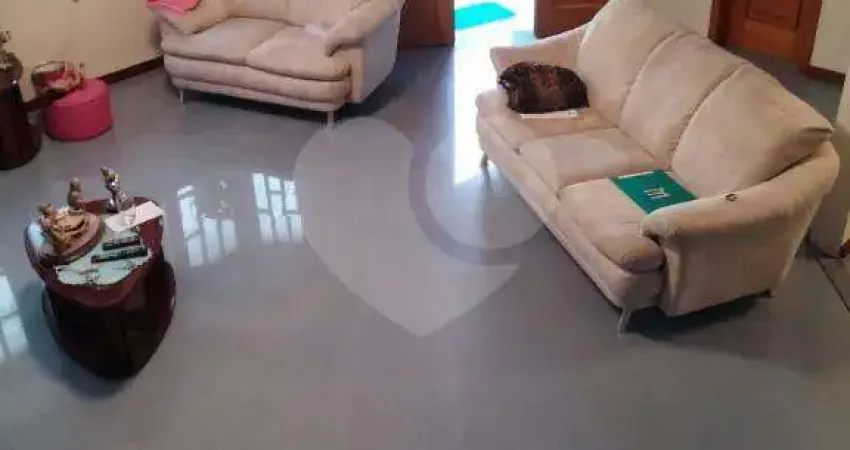 Casa com 3 quartos à venda na César De Souza, Tucuruvi, São Paulo