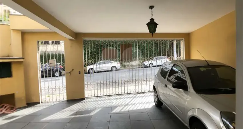 Amplo sobrado próximo a Padaria Paris - Jardim França