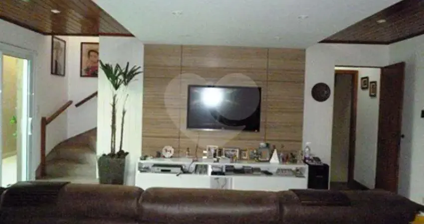 Casa com 3 quartos à venda na Rua Marechal Aristóteles Dantas, 82, Vila Maria, São Paulo