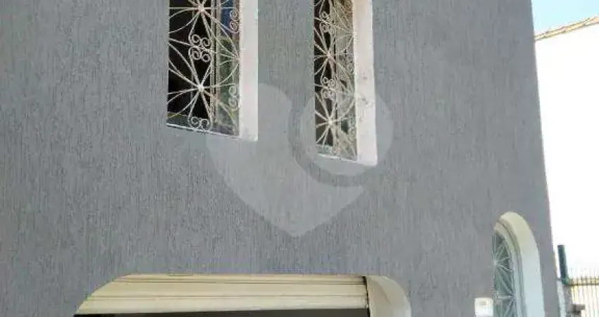 Ótimo Sobrado Residencial/Comercial na  Rua Jovita em Santana