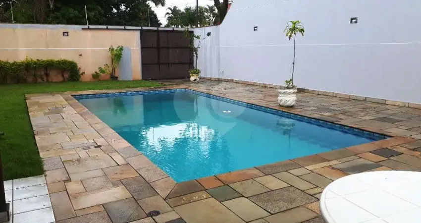 Casa com 4 quartos à venda na Rua Antonieta Altenfelder, Tremembé, São Paulo