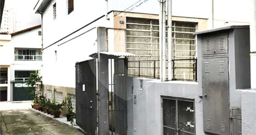Sobrado no Bairro Santa Teresinha. Zona Norte