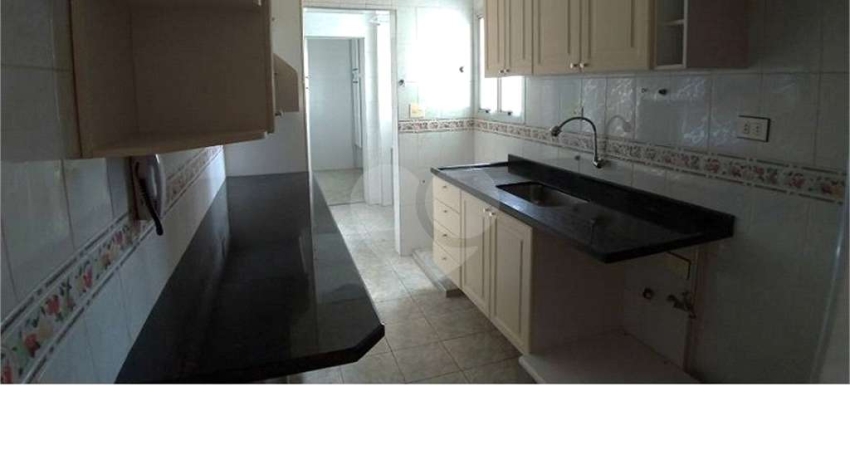 Apartamento à Venda em ótimo condominio em Santa Terezinha