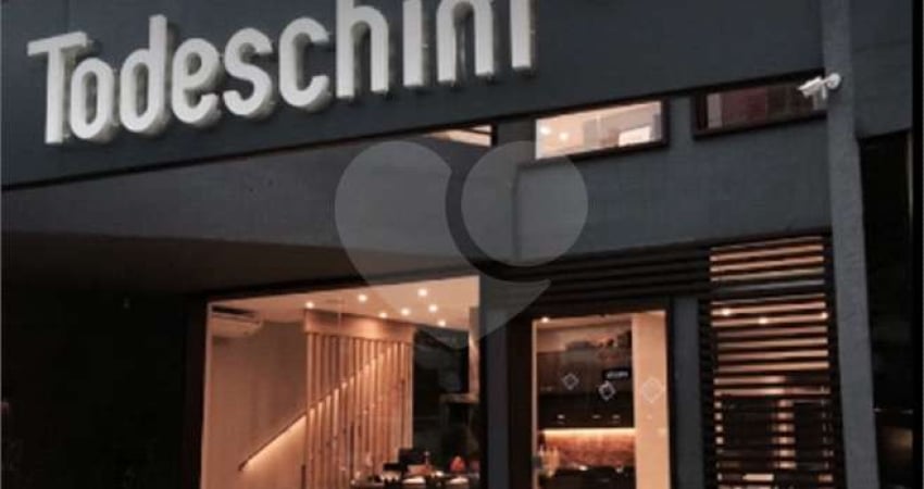 Casa comercial à venda na Avenida Sumaré, 1066, Perdizes, São Paulo