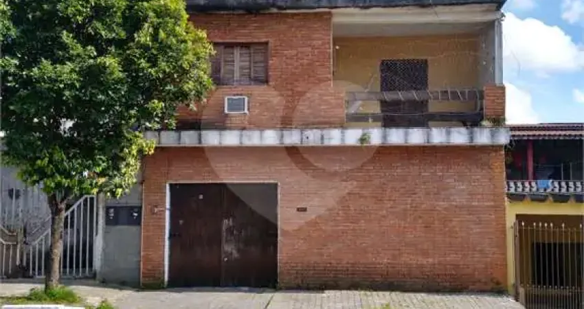 Casa com 3 quartos à venda na Rua Grama da Praia, 300, Itaquera, São Paulo