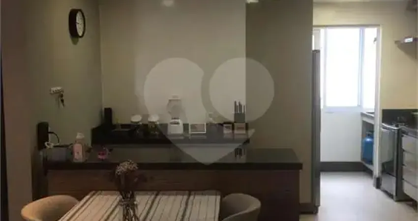 Apartamento 2 dormitórios a venda em Moema