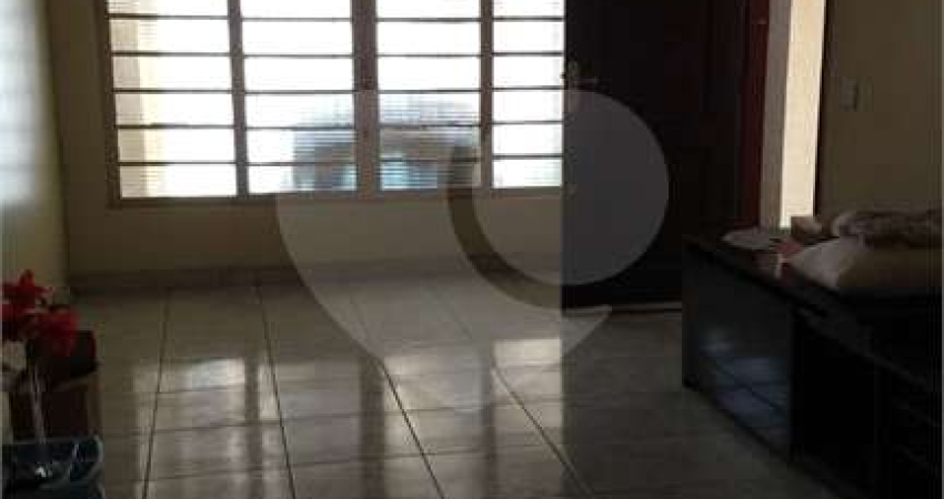 Casa com 2 quartos à venda na Rua Professor Pádua Fleury, 27, Tremembé, São Paulo