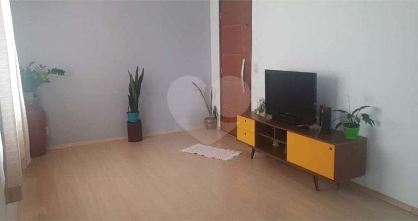 apartamento 02 dormitórios , 01 vaga Tucuruvi