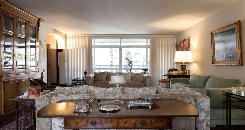APARTAMENTO 4 SUÍTES A VENDA NOS JARDINS