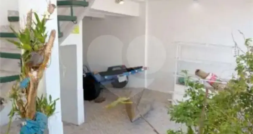 Casa com 3 quartos à venda na Rua Félix Pacheco, 141, Vila Paulicéia, São Paulo