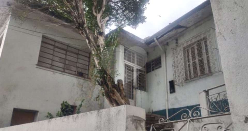 Casa com 2 quartos à venda na Rua Mussumés, 143, Vila Maria, São Paulo