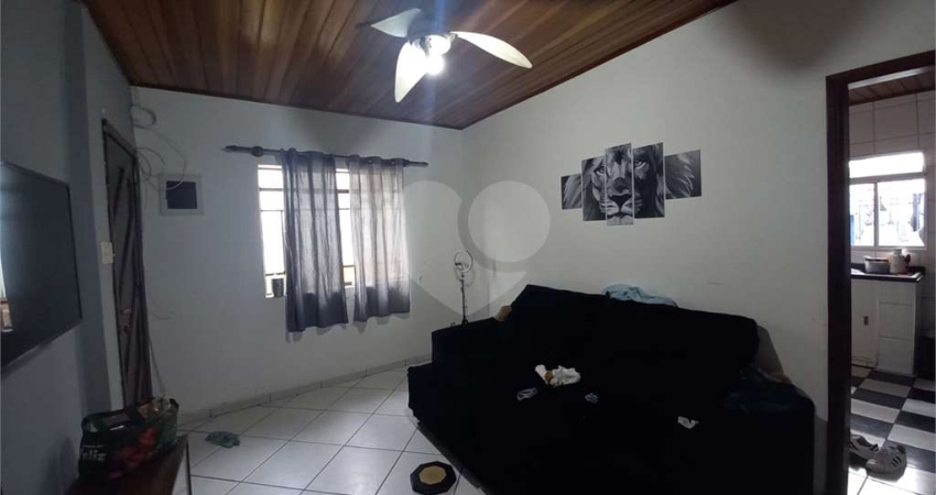 Casa na Vila Gustavo para investimento com 2 residencias