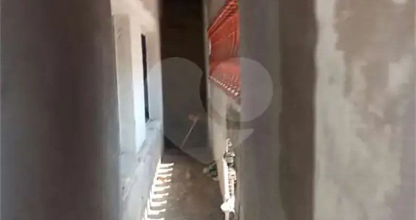 TERRENO COM 2 CASAS PROXIMO A 13 DELEGACIA