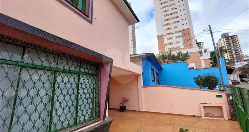 Casa com 3 quartos à venda na Rua José Antônio Maver, 38, Saúde, São Paulo