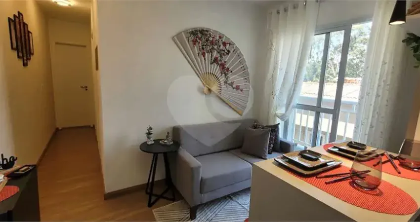 Apartamento para Alugar na Vila Maria Alta com 02 Quartos por R$ 1.600,00