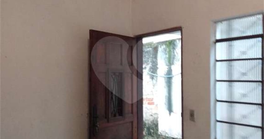 Casa com 3 quartos à venda na Rua Paranabi, 47, Tucuruvi, São Paulo