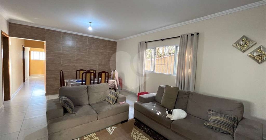 Casa com 3 quartos à venda na Rua Antônio Begliomini, 59, Tremembé, São Paulo