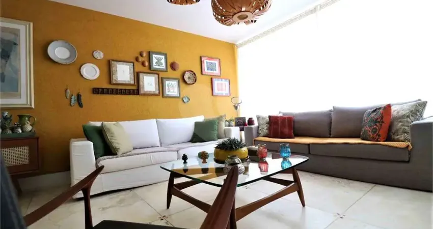 Apartamento com 3 quartos à venda na Rua Oscar Freire, 1477, Pinheiros, São Paulo