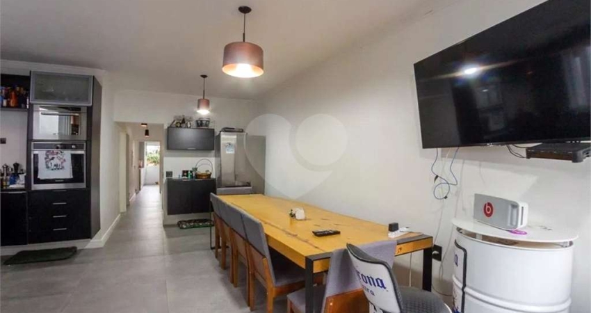 Casa com 3 quartos à venda na Rua Amílcar Barbuy, 144, Pirituba, São Paulo