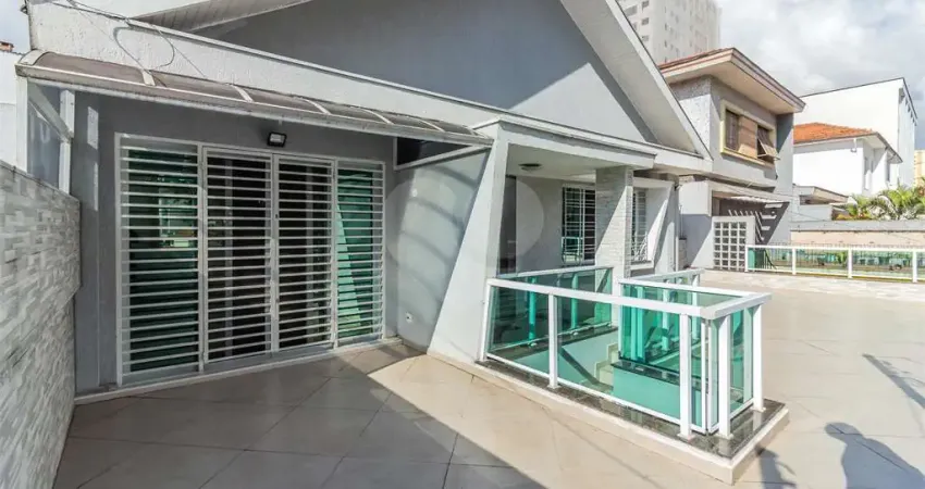 Casa com 3 quartos à venda na Avenida Águas de São Pedro, 384, Vila Paulicéia, São Paulo