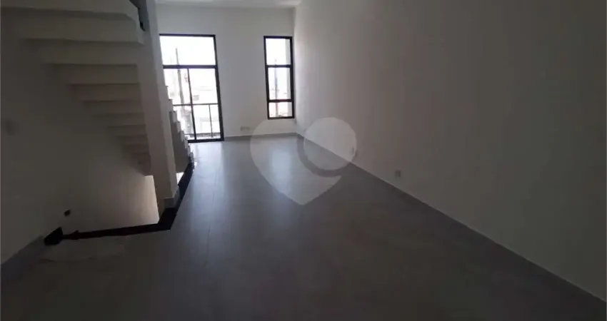 Sobrado novo Jardim França, 3 dormitórios, 1 suíte, 3 vagas