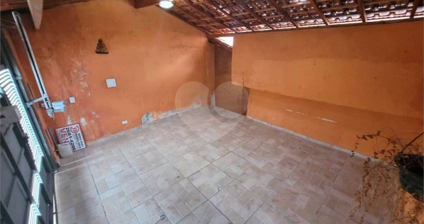 Casa com 1 quarto à venda na Rua Ibiribá, 9, Itaquera, São Paulo