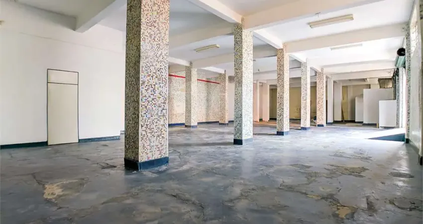 Casa comercial à venda na Rua Senador Godói, 211, Penha, São Paulo