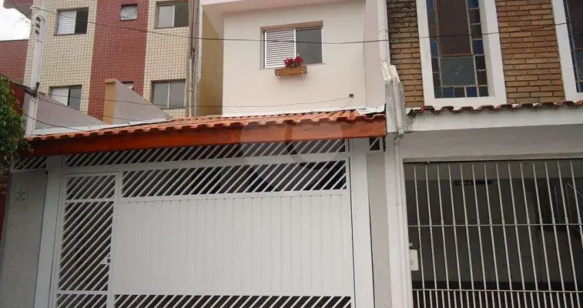 SOBRADO A VENDA NA VILA AURORA COM 3ORMS, CHURRASQUEIRA  E 2 VAGAS DE GARAGEM
