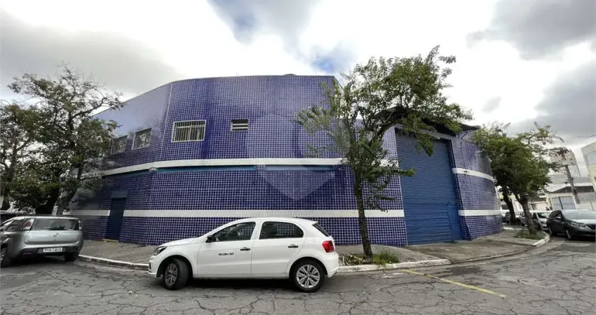 Barracão / Galpão / Depósito à venda na Rua Miguel Magalhães, 52, Limão, São Paulo