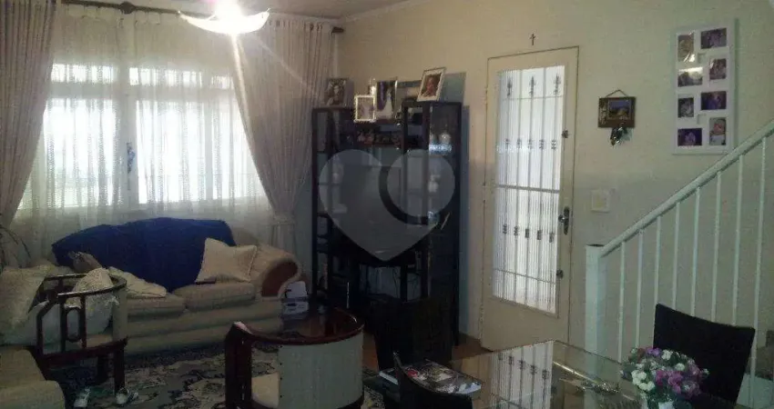 SOBRADO A VENDA NA VILA LEONOR - PRÓX. AV. CONCEIÇÃO - 3 DORMS, CHURRASQUEIRA E 2 VAGAS DE GARAGEM