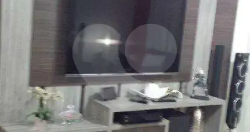 Sobrado na vila Constança com 3 dormitórios e churrasqueira