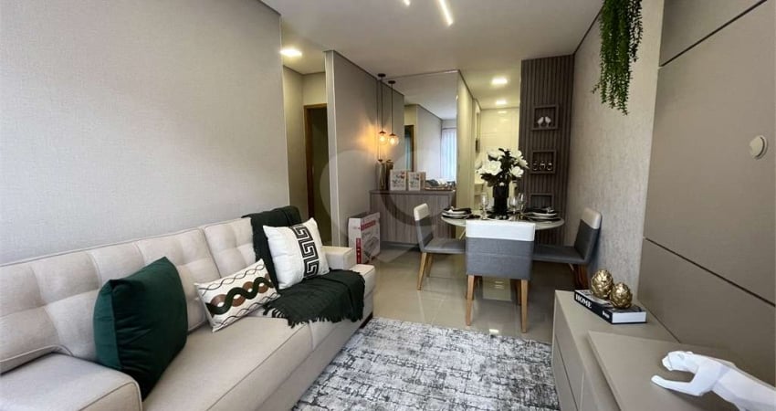 APARTAMENTOS EM CONDOMINIO FECHADO COM 01 E 02 DORMITORIOS E GARAGEM PARA VENDA NA CASA VERDE