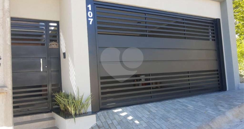 Linda casa térrea com 3 dormitórios a venda na cidade de Bragança Paulista -SP