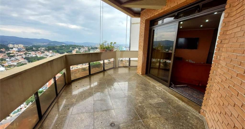 Apartamento para venda na Água Fria com 272m²