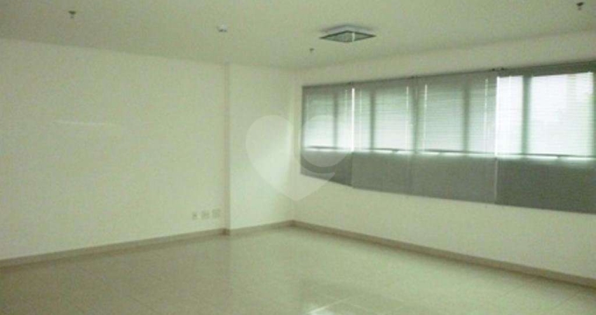 Sala comercial à venda na Rua Voluntários da Pátria, 560, Santana, São Paulo