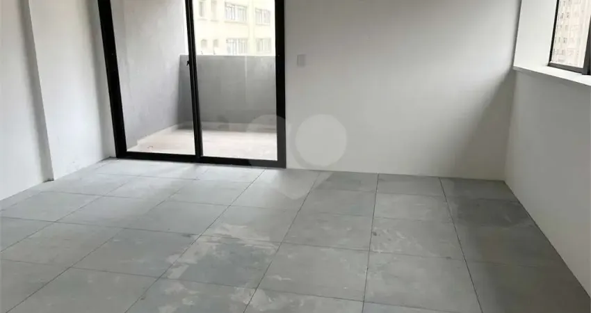 Sala Comercial em Pinheiros para Venda ou Locação