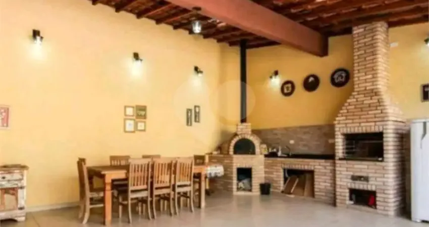 Casa com 3 quartos à venda na Laurindo De Brito, Alto da Lapa, São Paulo