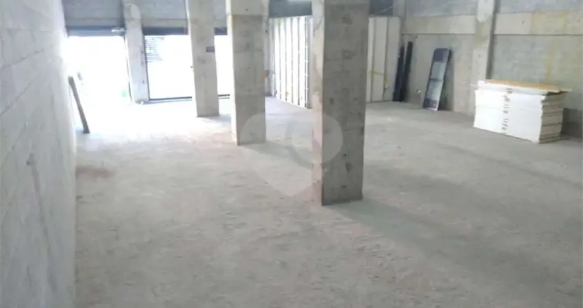 SALÃO COMERCIAL - 8 MINUTOS METRÔ PARADA INGLESA - 370m²