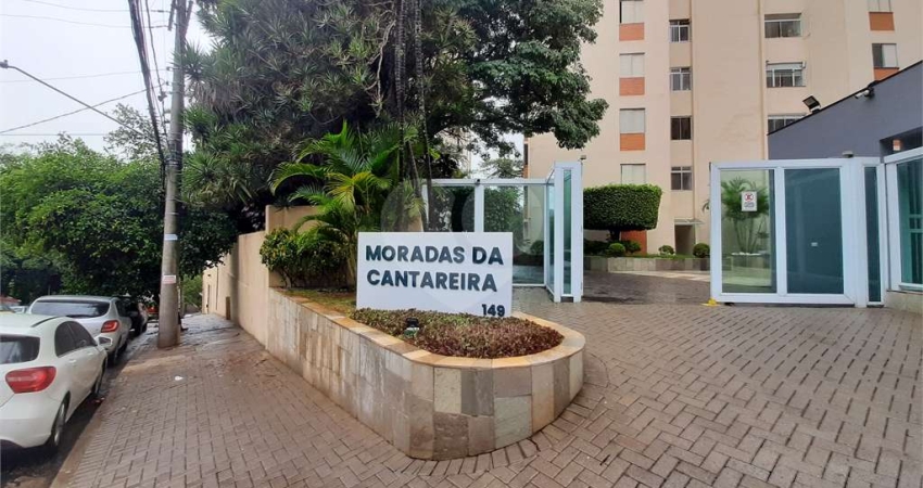 Apartamento  à venda na Àgua Fria, 3 dormitórios, 1 suíte, 1 vaga. Condomínio Moradas da Cantareira, todo reformado,