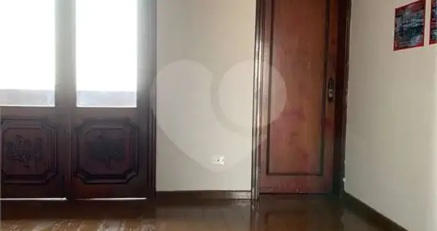 Casa com 3 quartos à venda na Avenida Alberto Byington, Vila Maria, São Paulo